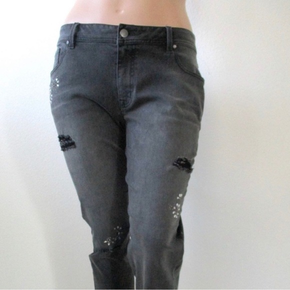 SUNRISE 51 Jeans Women DISTRESSED Cropped Rhinestone Embellished Size 20 NWOT - Picture 2 of 5